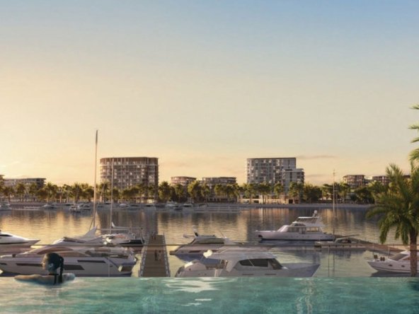 Pier Point 2 at Mina Rashid Yachts